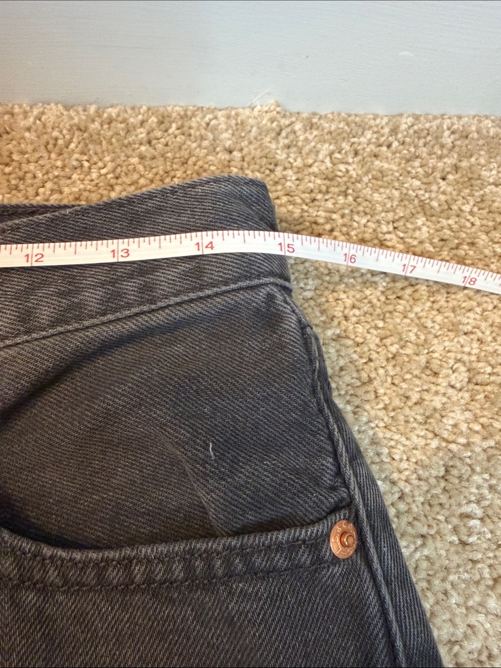 Levi’s® Icon Premium Denim Mini Skirt Faded Black Denim Button Fly Size 27 - Picture 9 of 10